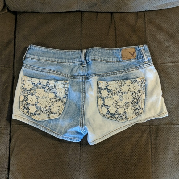 American Eagle Jean Short Shorts - Picture 2 of 2